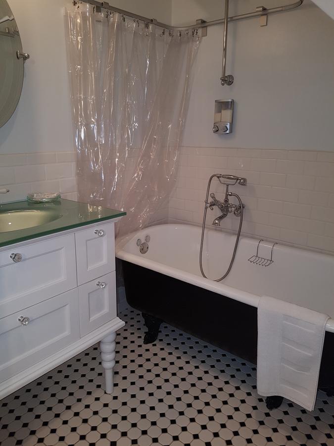 Les Trois Erables Boutique Inn Wakefield Buitenkant foto