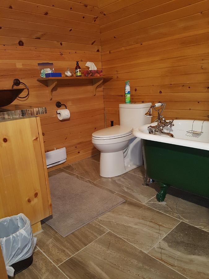 Les Trois Erables Boutique Inn Wakefield Buitenkant foto